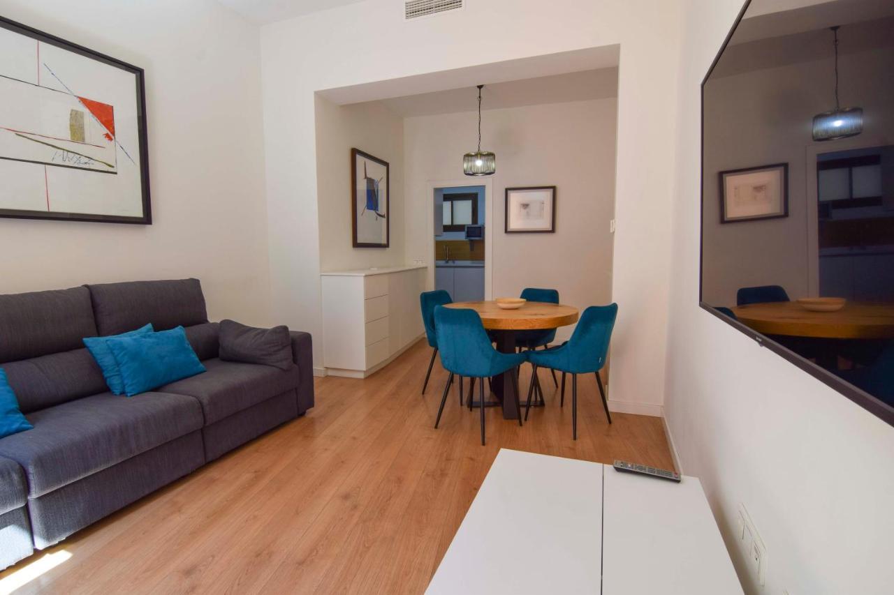Letmalaga Plaza Del Teatro Premium Apartment ภายนอก รูปภาพ