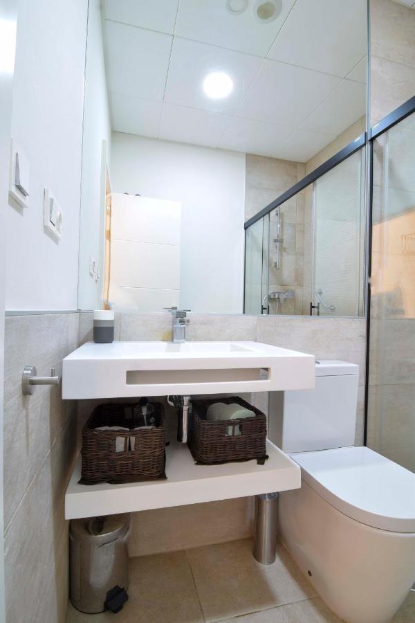 Letmalaga Plaza Del Teatro Premium Apartment ภายนอก รูปภาพ