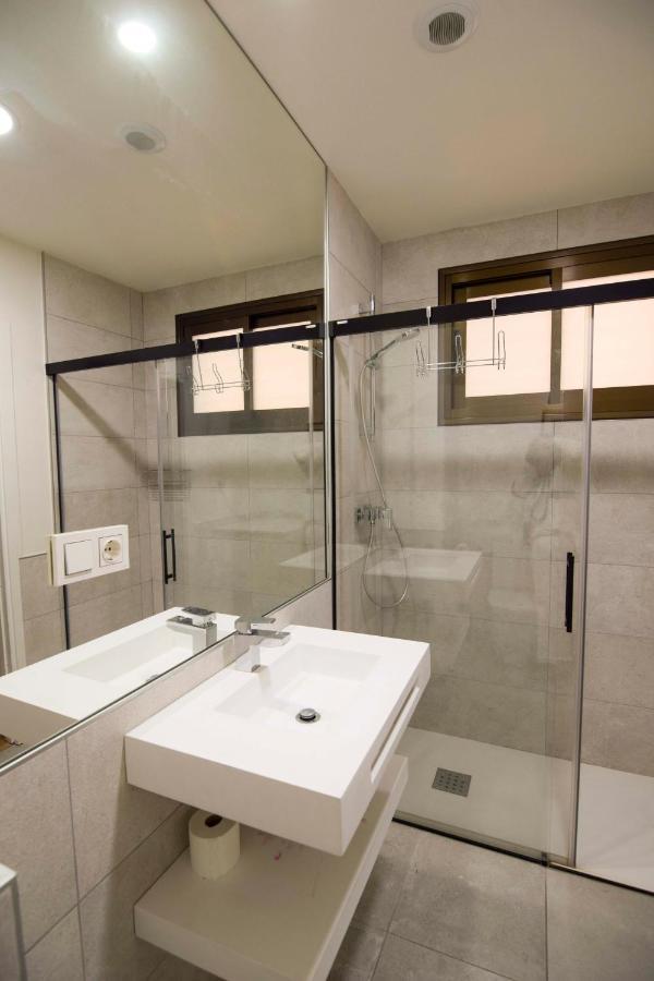 Letmalaga Plaza Del Teatro Premium Apartment ภายนอก รูปภาพ