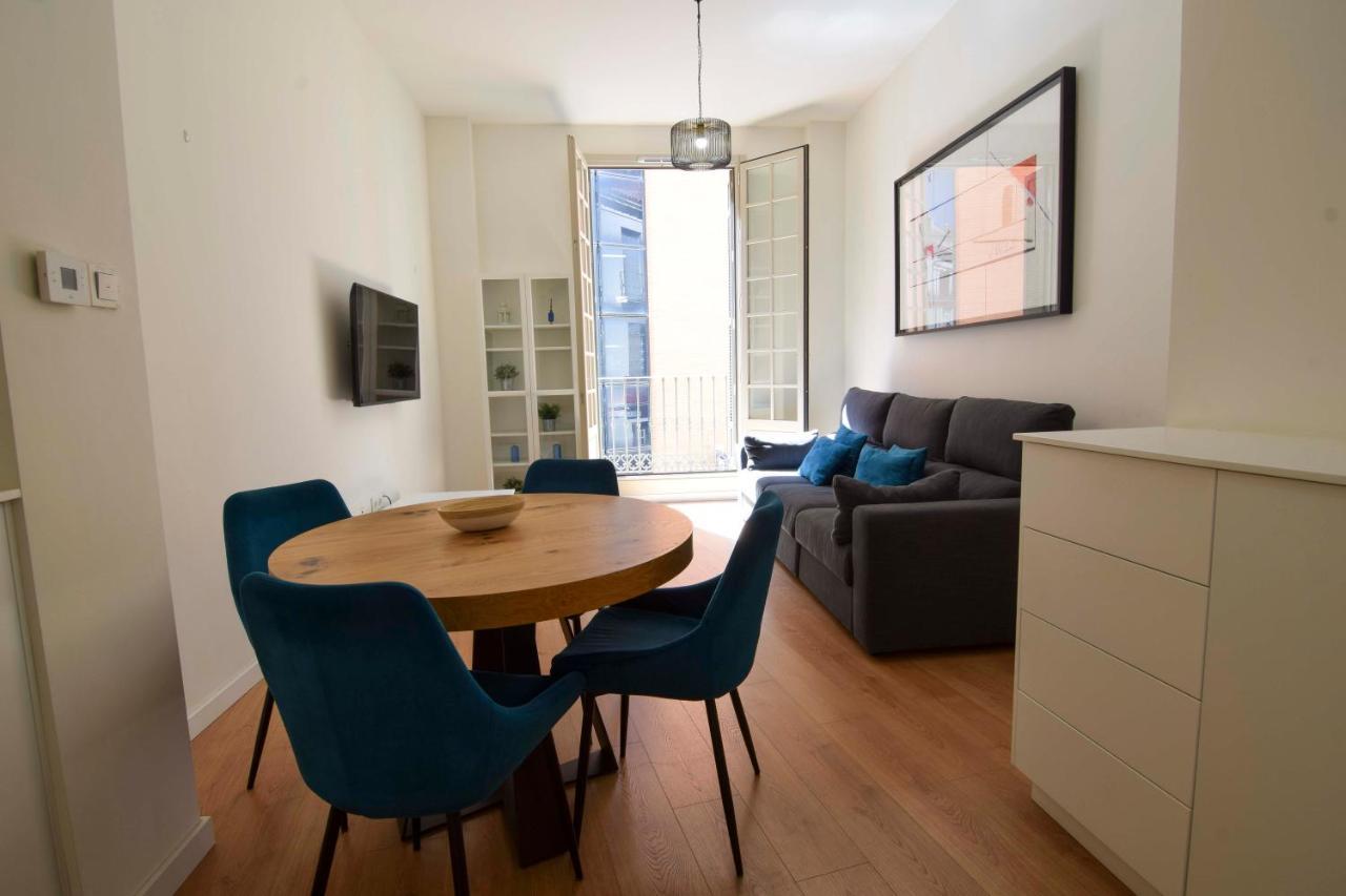 Letmalaga Plaza Del Teatro Premium Apartment ภายนอก รูปภาพ