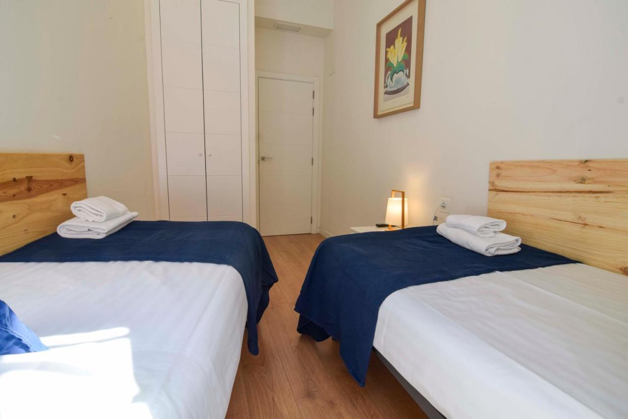 Letmalaga Plaza Del Teatro Premium Apartment ภายนอก รูปภาพ